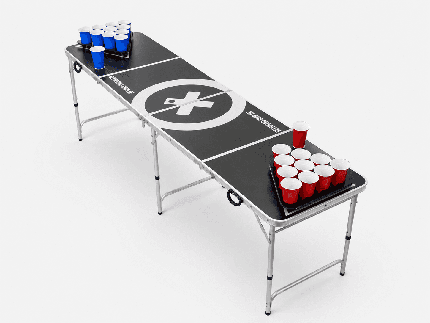 Beer pong set za najam u Zagrebu uključuje stol i čaše za party igre i evente